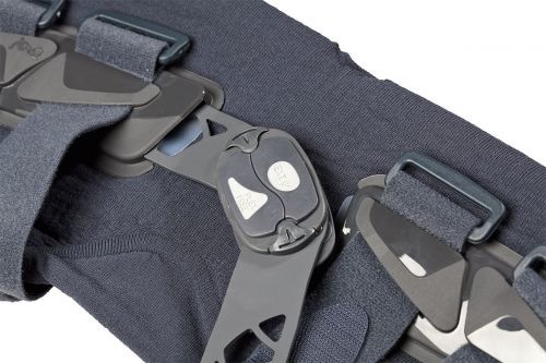 Ортез коленный регулируемый полужёсткий medi Collamed фото 5 Ортез коленный регулируемый полужёсткий medi Collamed фото 5