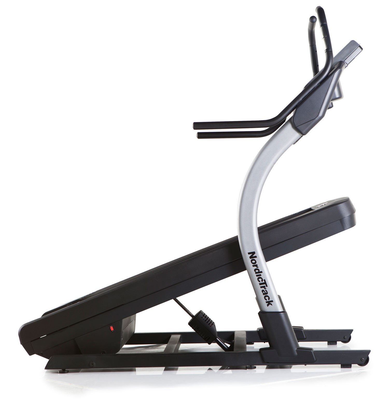 Беговая дорожка NordicTrack Incline Trainer X9i фото фото 4 Беговая дорожка NordicTrack Incline Trainer X9i фото фото 4