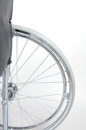 Кресло-коляска Barry B4 фото 7 Кресло-коляска Barry B4 фото 7