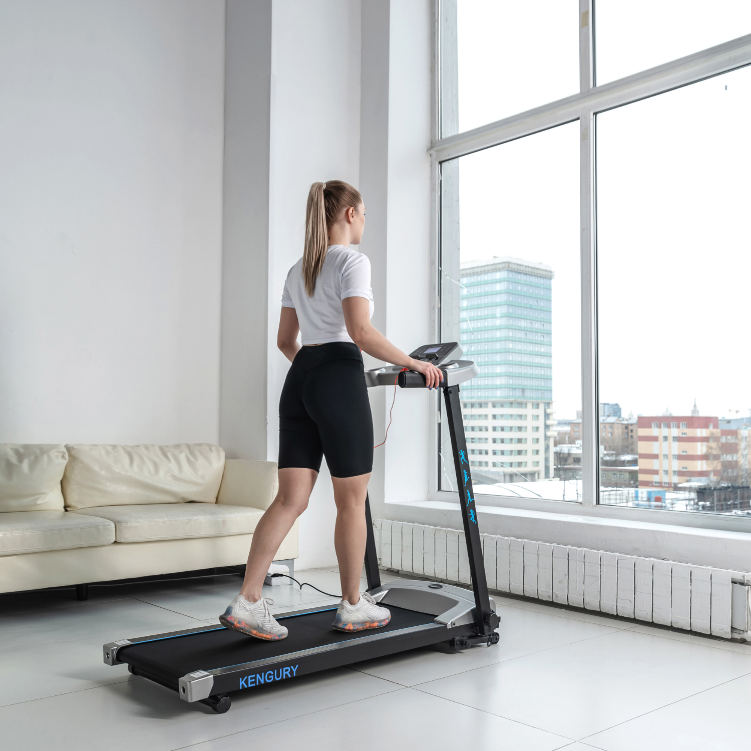 Беговая дорожка DFC KENGURY T122S серебро/голуб фото фото 10 Беговая дорожка DFC KENGURY T122S серебро/голуб фото фото 10