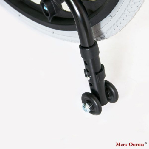 Кресло-коляска Мега-Оптим FS 909 B фото 10