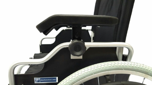 Инвалидная кресло-коляска Titan LY-710-903 облегченная фото 7