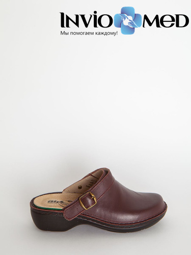 Анатомические сабо женские Robert C37010-1 бордовые фото 5