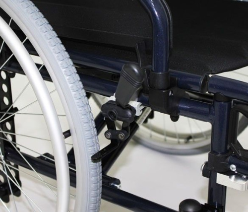 Инвалидная кресло-коляска Vermeiren FS 253 LACHQ фото 8