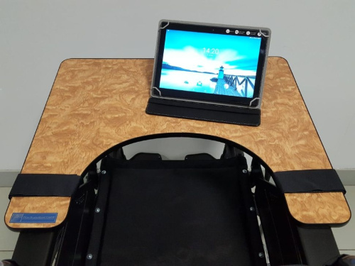 Столик Titan Fest LY-600-860 для инвалидной коляски и кровати с фиксированной столешницей фото фото 3