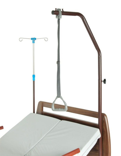 Механическая кровать с санитарным оснащением DHC FF-2 с функциями "кардио-кресло" и переворачивания пациента фото фото 2