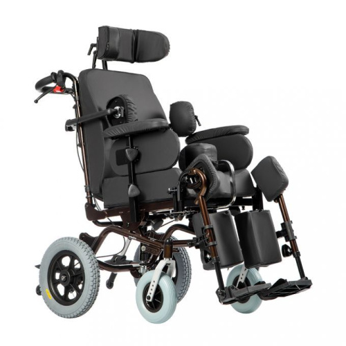 Кресло-коляска Ortonica Delux 560 / Luxe 200