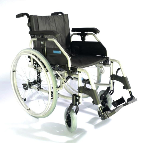 Инвалидная коляска Titan Tommy LY-710-030 облегченная