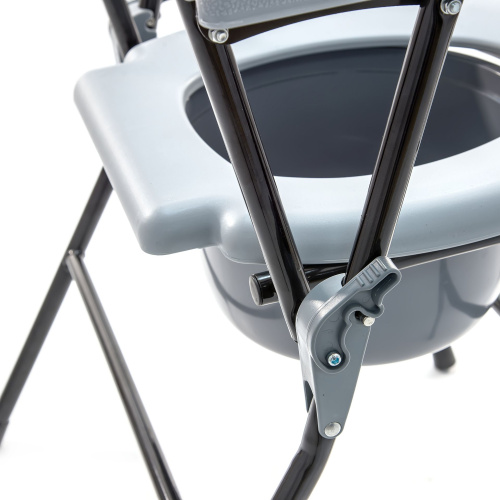 Кресло-стул Мега-Оптим HMP-460 с санитарным оснащением фото 3