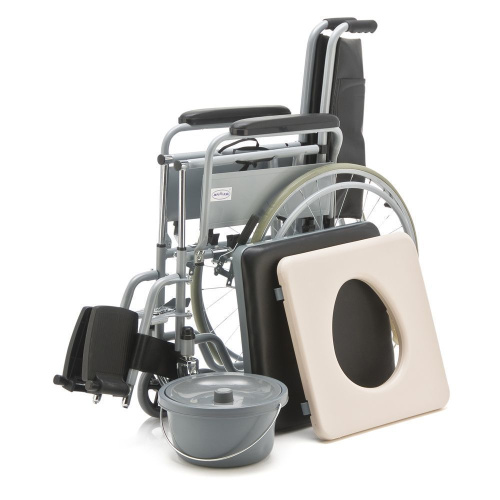 Кресло-коляска с санитарным оснащением Армед FS682 фото 11