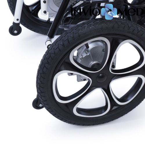 Электрическая кресло-коляска MET COMFORT 85 раскладываемая в горизонталь, с self-откидной спинкой (арт. 18543) фото 5 Электрическая кресло-коляска MET COMFORT 85 раскладываемая в горизонталь, с self-откидной спинкой (арт. 18543) фото 5