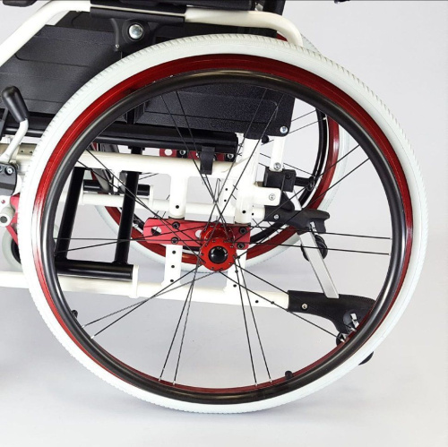 Инвалидная кресло-коляска Titan LY-710-9863 фото 8