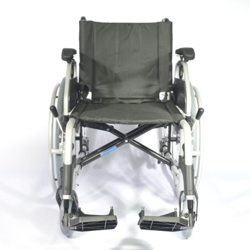 Инвалидная коляска Titan Tommy LY-710-030 облегченная фото 2
