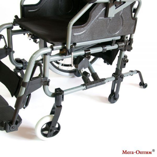 Кресло-коляска Мега-Оптим FS 957 LQ фото 4