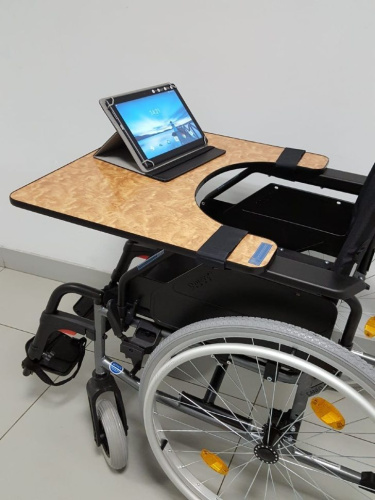 Столик Titan Fest LY-600-860 для инвалидной коляски и кровати с фиксированной столешницей фото фото 2