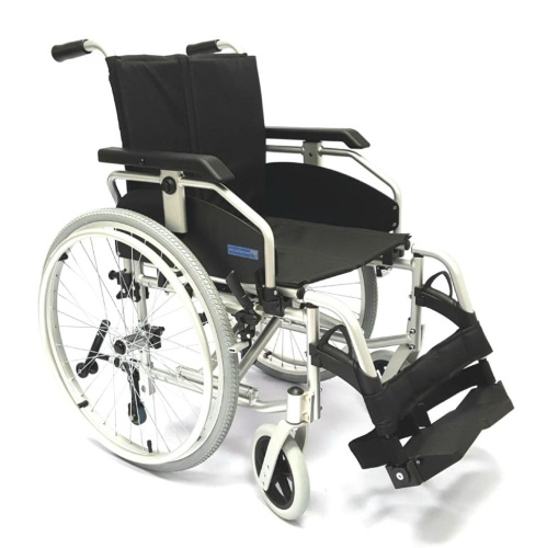 Кресло-коляска Titan LY-710-065A с транспортировочными колесами