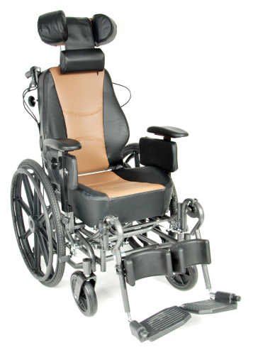 Механическая инвалидная коляска Мед-Мос FS204BJG