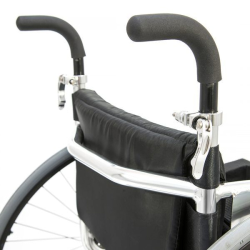 Кресло-коляска Мега-Оптим FS 756 L для пинг-понга фото 3