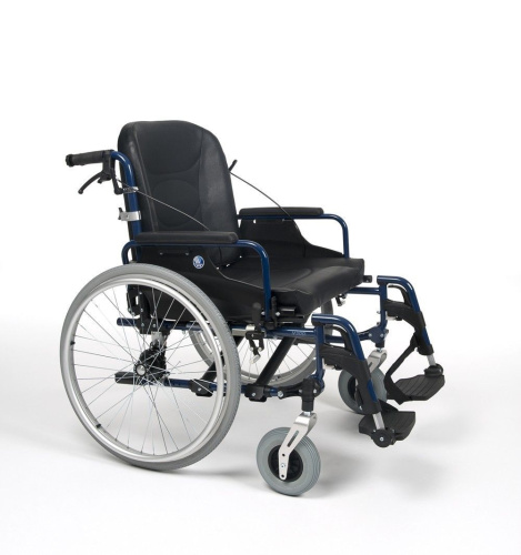Инвалидная коляска Vermeiren V300 XL повышенной грузоподъемности фото 3