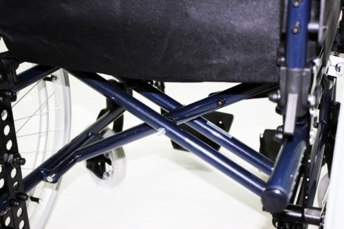 Инвалидная кресло-коляска Vermeiren FS 253 LACHQ фото 3