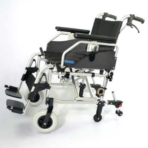 Инвалидная коляска Titan LY-710-115LQ с транзитными колесами фото 5