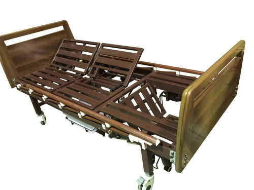 Медицинская кровать DHC FH-3 с санитарным оснащением с фукнциями "кардио-кресло" (электро) и переворота пациента (электро) фото