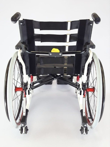 Инвалидная кресло-коляска Titan LY-710-9863 фото 9