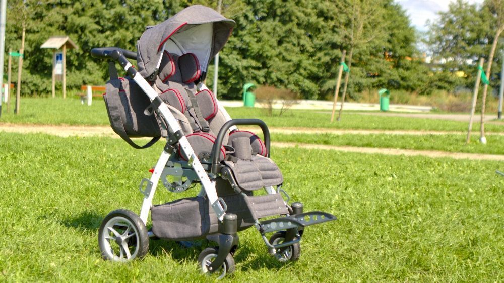 Кресло-коляска My Wam Grizzly для детей с ДЦП фото 2 Кресло-коляска My Wam Grizzly для детей с ДЦП фото 2