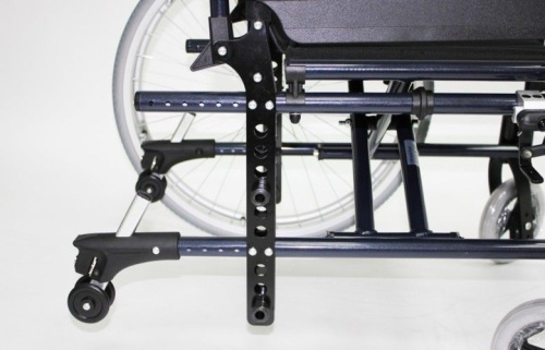 Инвалидная кресло-коляска Vermeiren FS 253 LACHQ фото 4